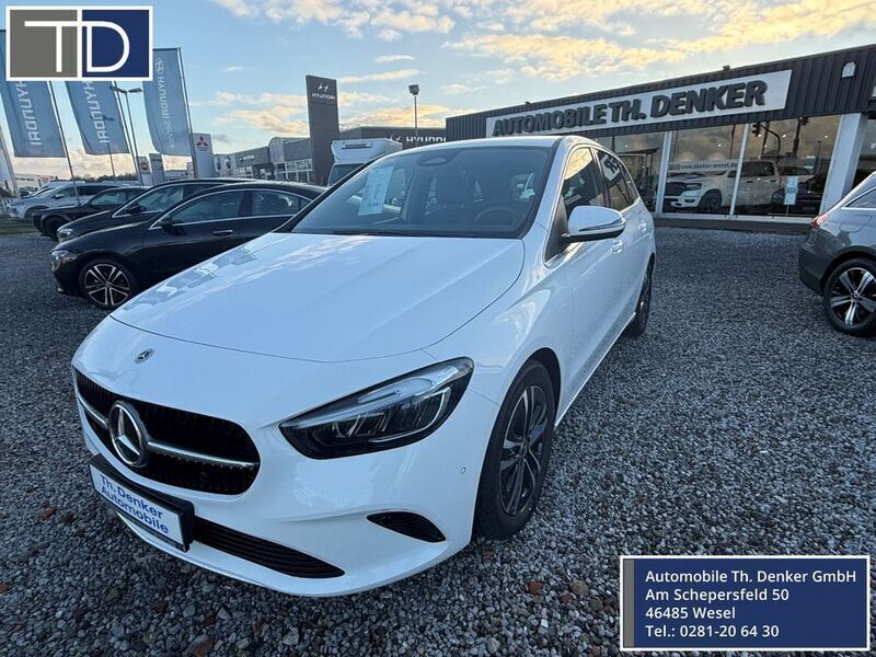 Polarweiss unilack Gebraucht 2023 Mercedes B180 Van / Kleinbus | 29.900 € (Fairer Preis) - Bild 1/4
