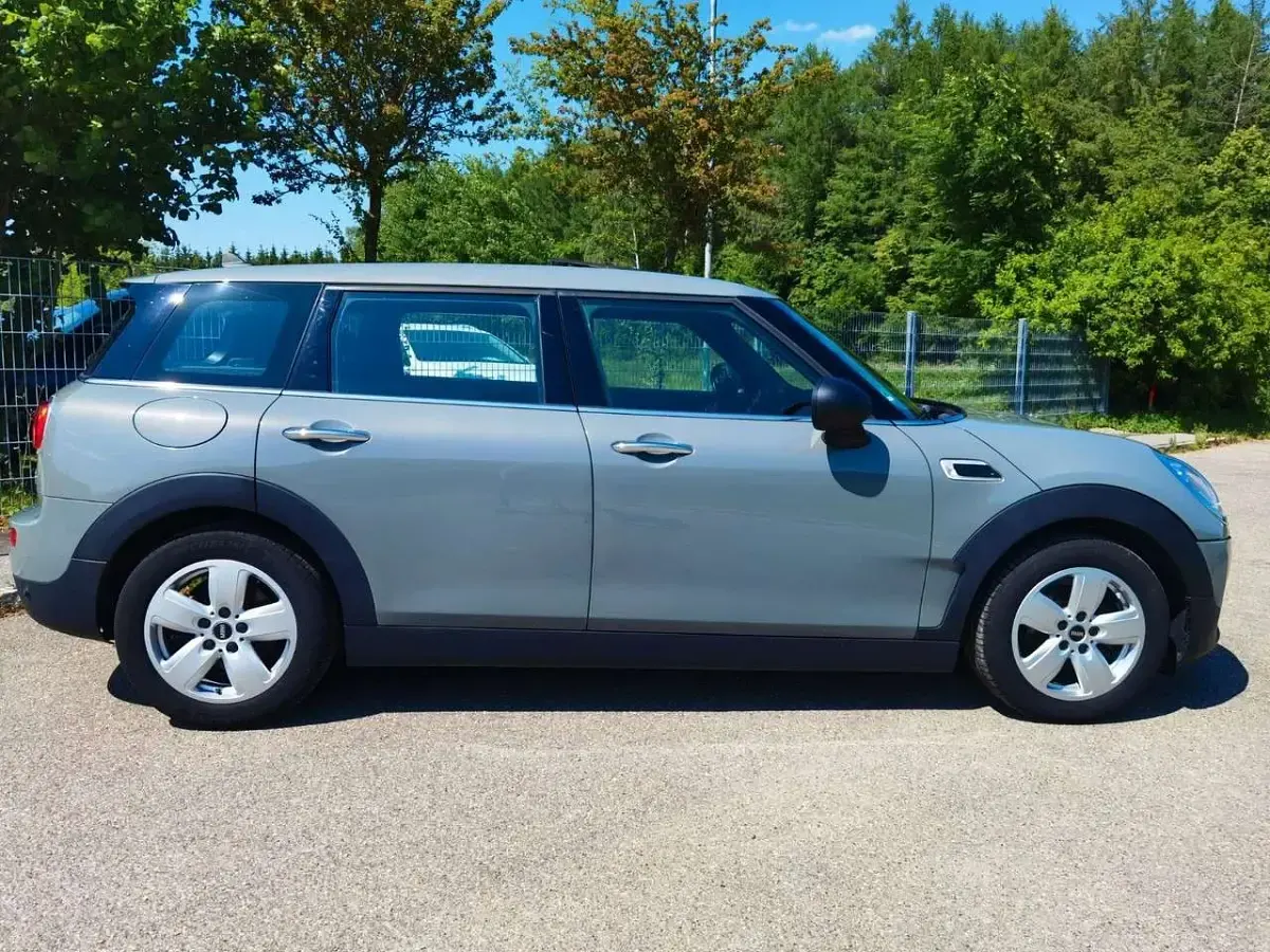 Gebraucht Mini One D 116 PS (85 kW) 2017 Moonwalk grey (metallic) Kleinwagen