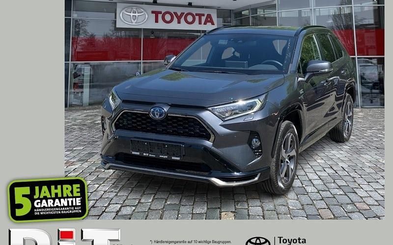 Grey metallic Gebraucht 2022 Toyota RAV4 Hybrid SUV | 35.990 € (Superpreis) - Bild 1/4