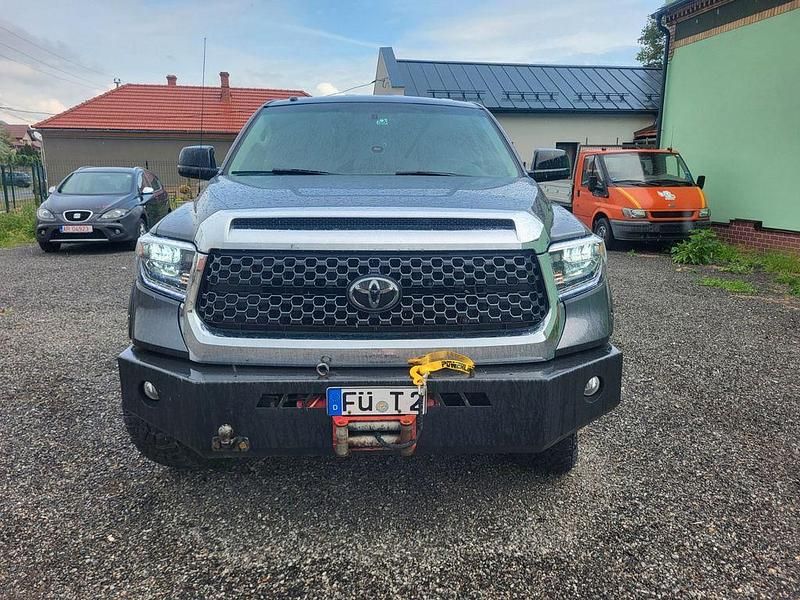 Gebraucht Toyota Tundra 381 PS (280 kW) 2014 Grau Pickup