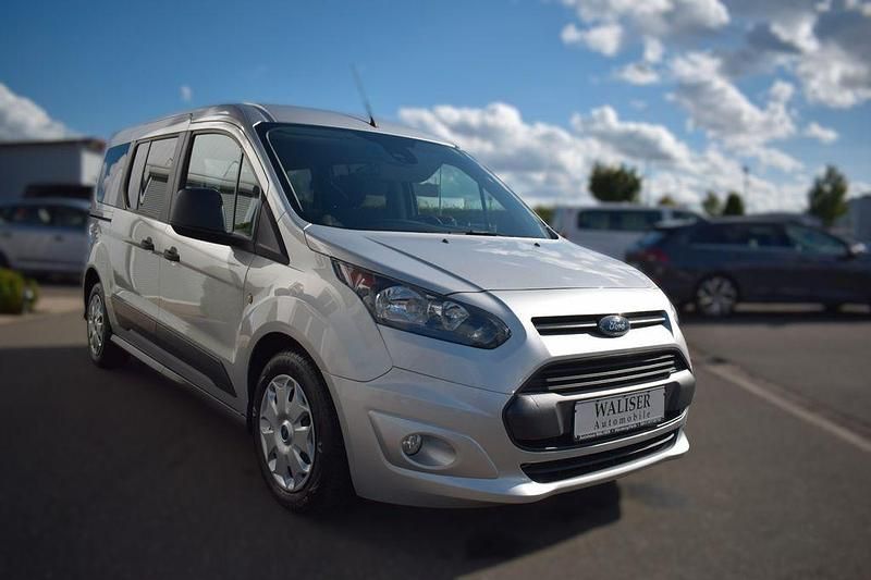 Gebraucht Ford Tourneo 120 PS (88 kW) 2017 Silber Van / Kleinbus