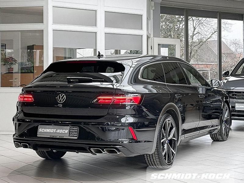 Gebraucht VW Arteon R 320 PS (235 kW) 2024 Deep black perleffekt (schwarz) Kombi