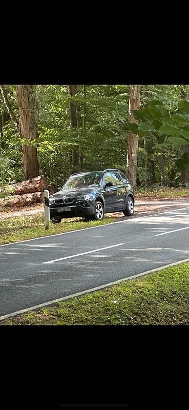 Gebraucht BMW X3 Basis 177 PS (130 kW) 2008 Schwarz SUV