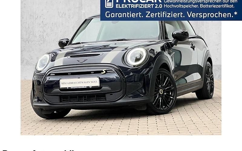 Gebraucht Mini Cooper SE Classic 135 kW (184 PS) 2023 Schwarz Kleinwagen