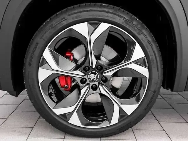 Gebraucht Skoda Kodiaq RS 265 PS (194 kW) 2025 Blackmagic perleffekt SUV