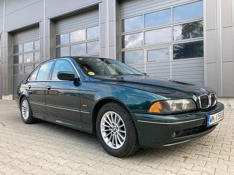 Gebraucht BMW 540 286 PS (210 kW) 2001 Grün Limousine