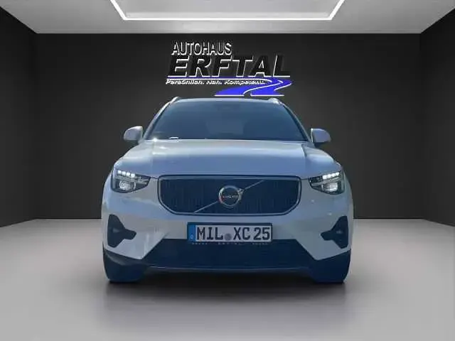 Gebraucht Volvo XC40 120 PS (88 kW) 2024 SUV