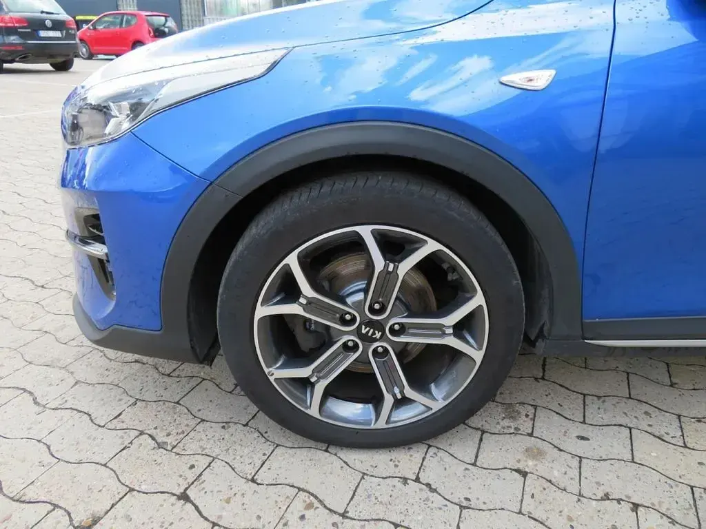 Gebraucht Kia XCeed Vision 160 PS (117 kW) 2021 Blueflame metallic (blau) SUV
