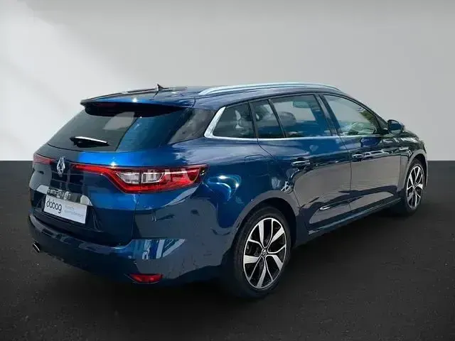 Gebraucht Renault Mégane IV Bose Edition 132 PS (97 kW) 2018 Blau Limousine