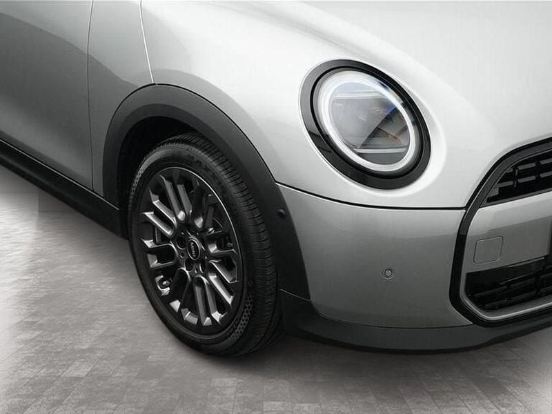 Gebraucht Mini Cooper Classic 114 kW (156 PS) 2025 Silber Kleinwagen