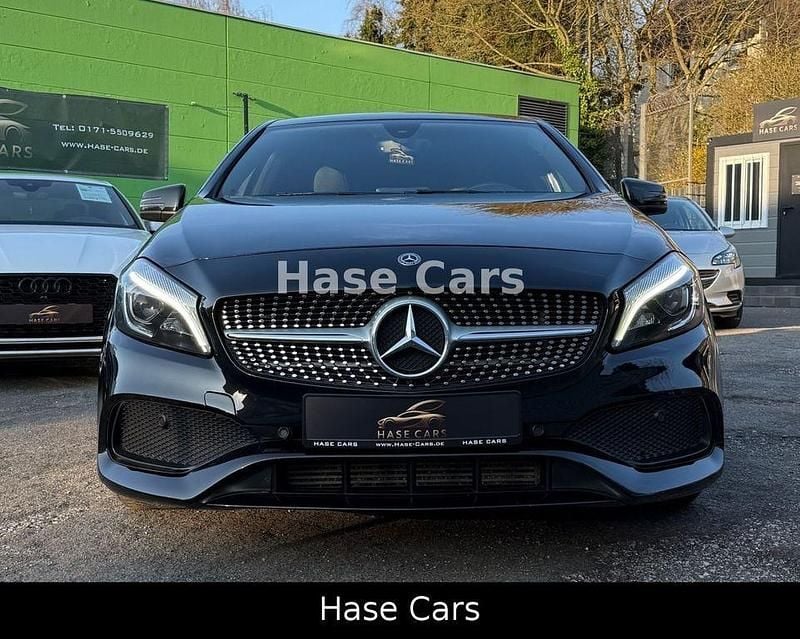 Gebraucht Mercedes A250 218 PS (160 kW) 2015 Schwarz Limousine