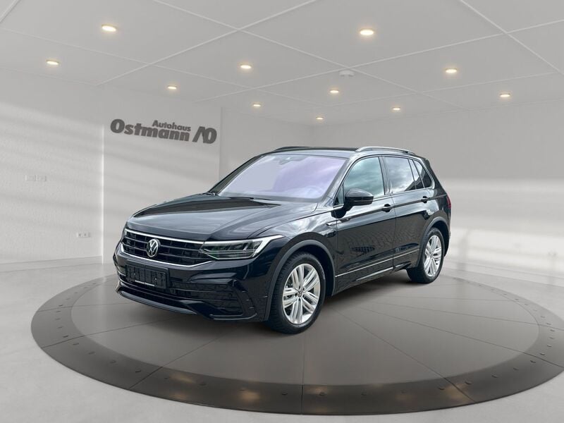 Deep black perleffekt Gebraucht 2024 VW Tiguan R-line SUV | 37.987 € (Guter Preis) - Bild 1/4
