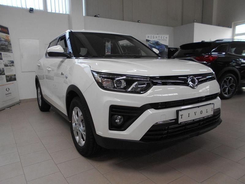 Grand white Neu 2024 Ssangyong Tivoli SUV | 22.489 € (Fairer Preis) - Bild 1/4