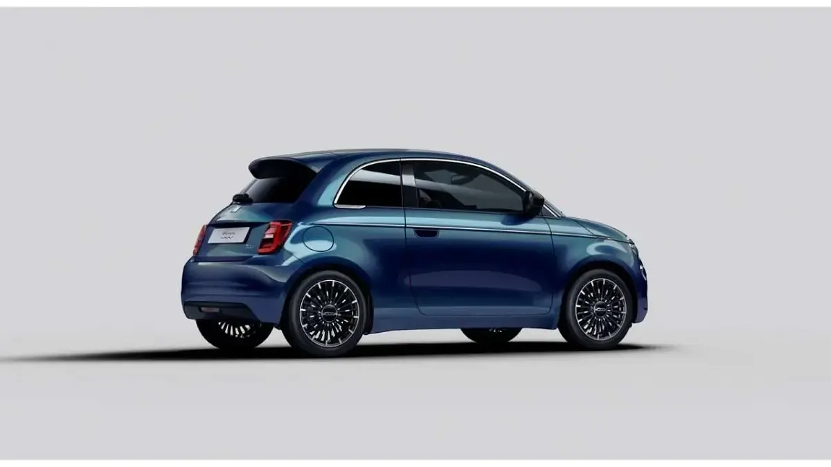Neu Fiat 500e La Prima 86 kW (118 PS) 2026 Ozean grün Limousine