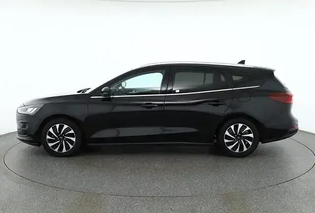 Gebraucht Ford Focus Titanium X 125 PS (91 kW) 2025 Agateblackmet. Kombi