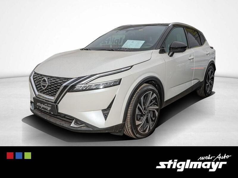 Pearl white/black Gebraucht 2022 Nissan Qashqai Tekna SUV | 26.740 € (Fairer Preis) - Bild 1/4