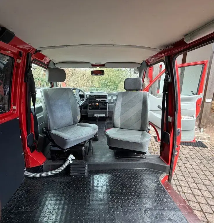 Gebraucht VW T4 110 PS (80 kW) 1994 Rot Van