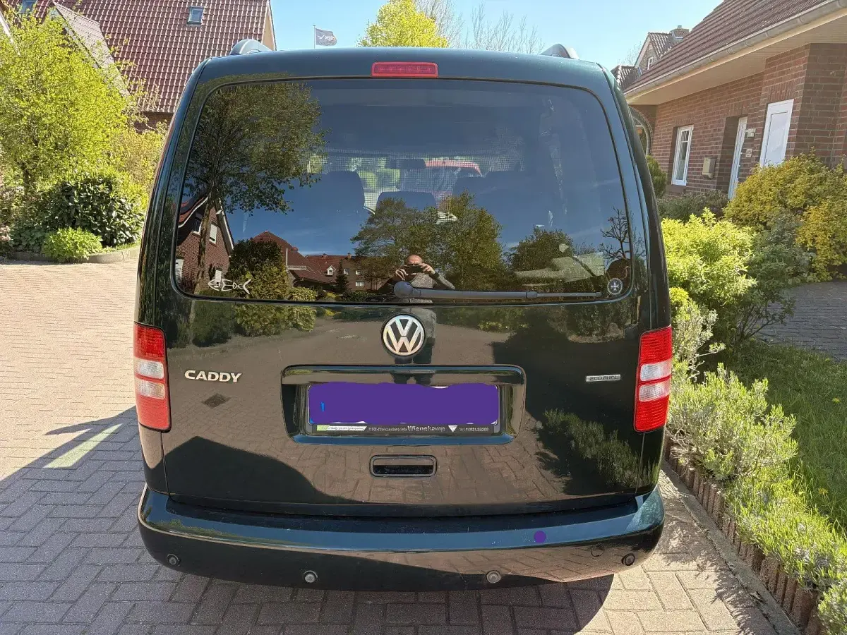 Occasion VW Caddy 100 ch (73 kW) 2011 Vert Monospace