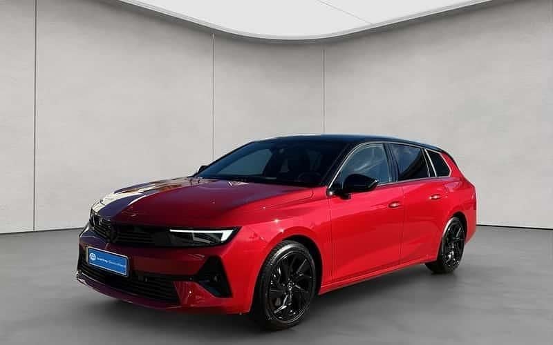 Rot Gebraucht 2024 Opel Astra Kombi | 24.980 € (Guter Preis) - Bild 1/4