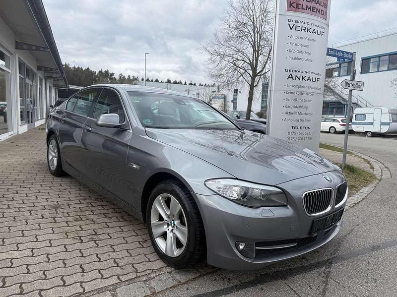 Gebraucht BMW 523 204 PS (150 kW) 2010 Spacegrau metallic Limousine