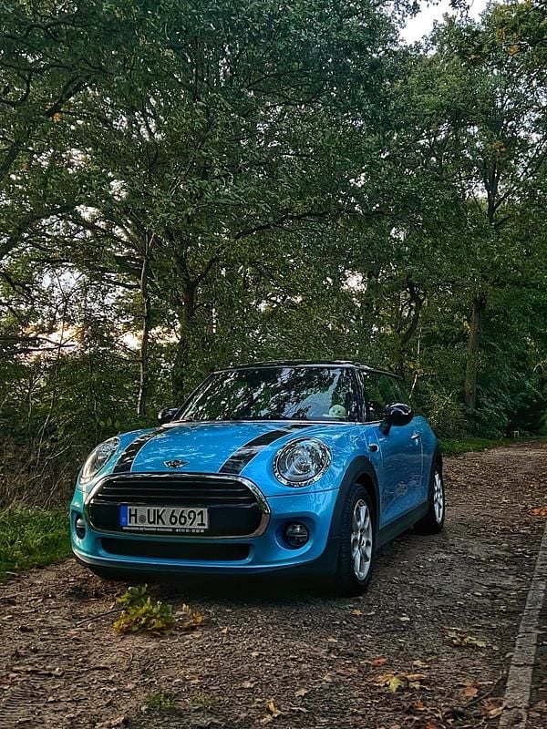 Blau Gebraucht 2016 Mini Cooper Coupé Coupé | 10.700 € - Bild 1/4