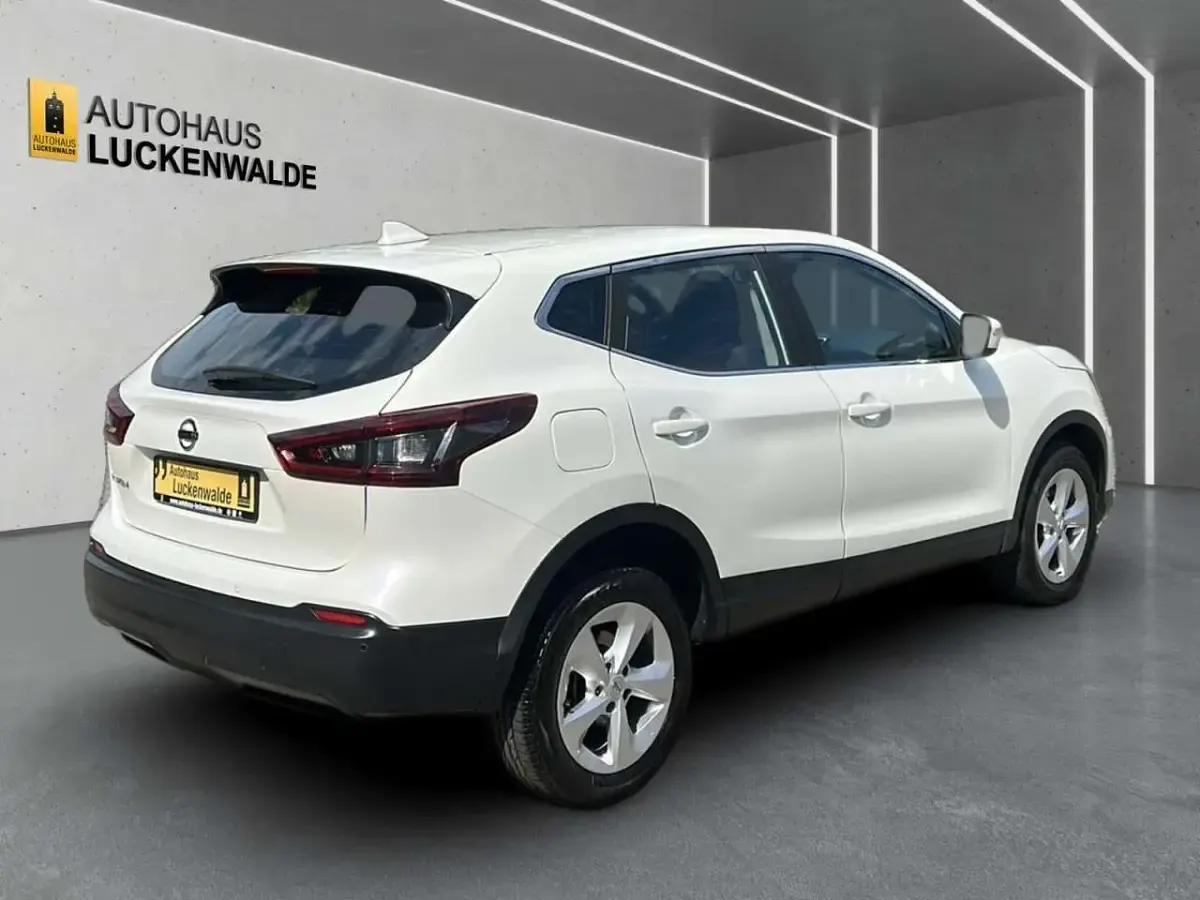 Gebraucht Nissan Qashqai Shiro 158 PS (116 kW) 2021 Weiß SUV