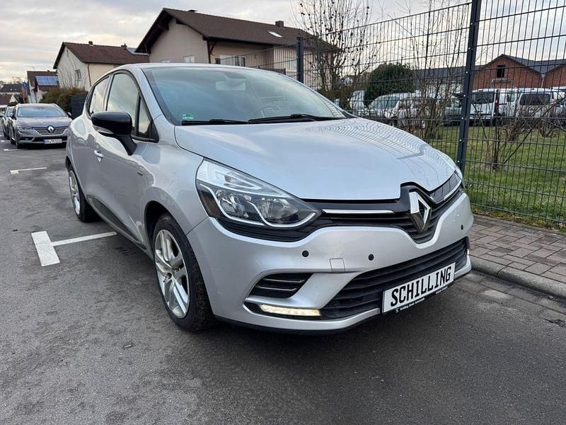 Gebraucht Renault Clio IV LIMITED 90 PS (66 kW) 2019 Silber Kleinwagen