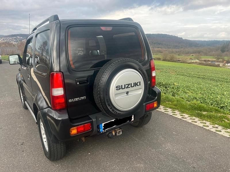 Gebraucht Suzuki Jimny 86 PS (63 kW) 2009 Schwarz SUV