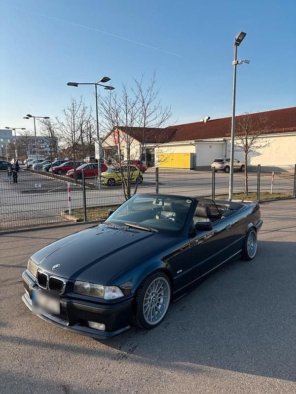 Gebraucht BMW 318 Cabriolet 116 PS (85 kW) 1998 Blau Cabrio