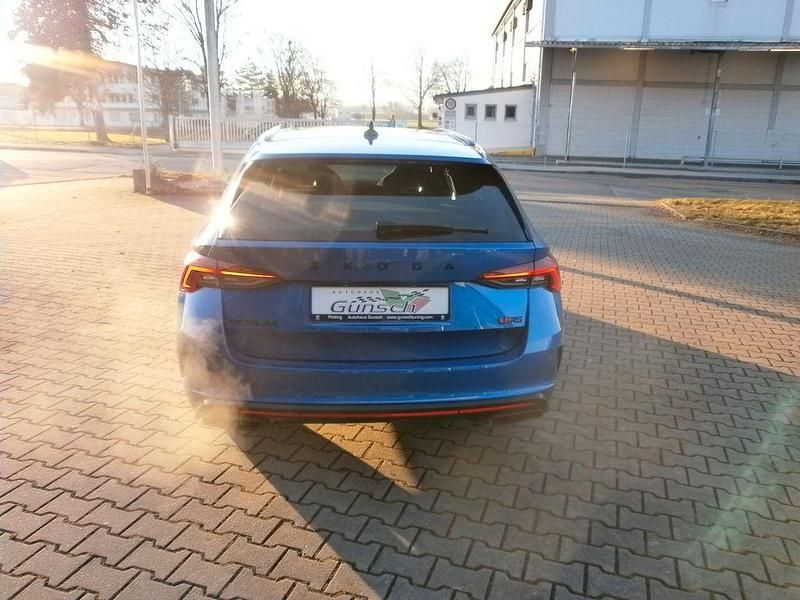 Gebraucht Skoda Octavia RS 200 PS (147 kW) 2021 Blau Kombi