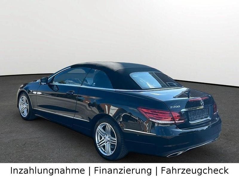 Gebraucht Mercedes E200 Sport 184 PS (135 kW) 2016 Schwarz Cabrio