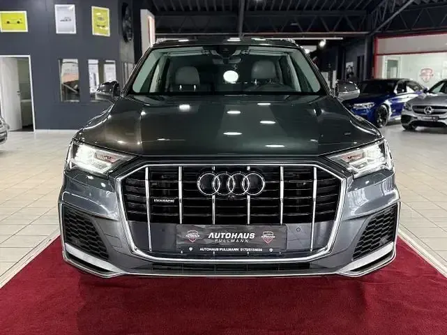 Gebraucht Audi Q7 S-line plus 286 PS (210 kW) 2020 Grau SUV