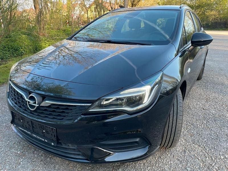 Gebraucht Opel Astra Business Edition 105 PS (77 kW) 2022 Schwarz Kombi