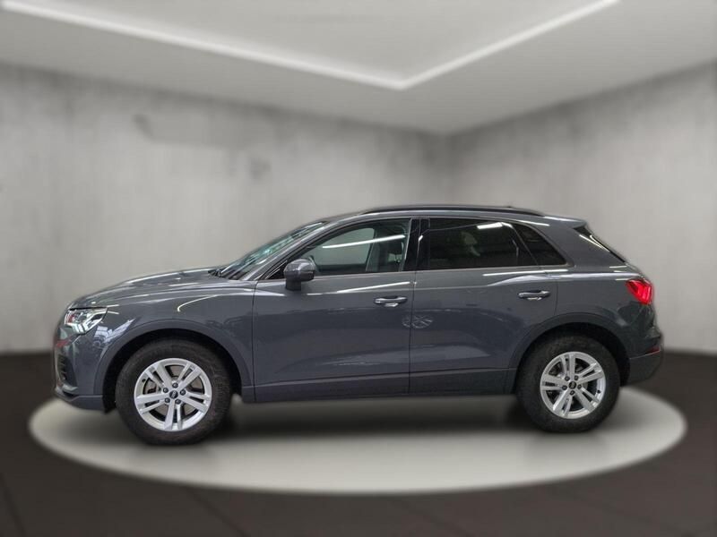 Metallic Gebraucht 2023 Audi Q3 SUV | 43.110 € (Teuer) - Bild 1/4
