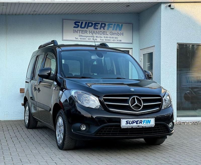 Gebraucht Mercedes Citan 111 Edition 110 PS (80 kW) 2018 Schwarz Kombi