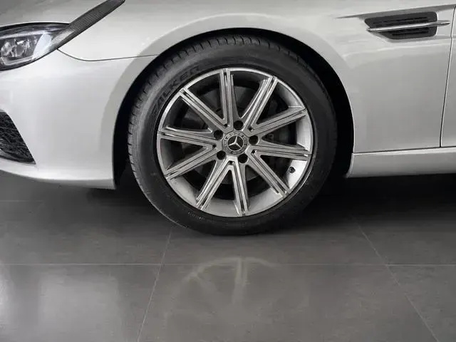 Gebraucht Mercedes SLC200 184 PS (135 kW) 2019 Grau Cabrio