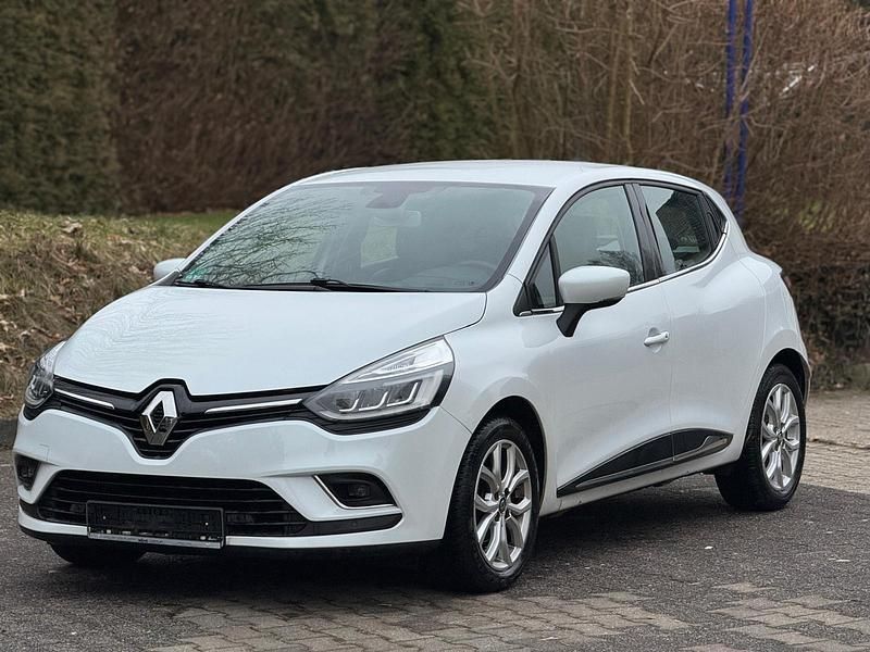 Weiß Gebraucht 2018 Renault Clio IV Kleinwagen | 12.700 € (Fairer Preis) - Bild 1/4