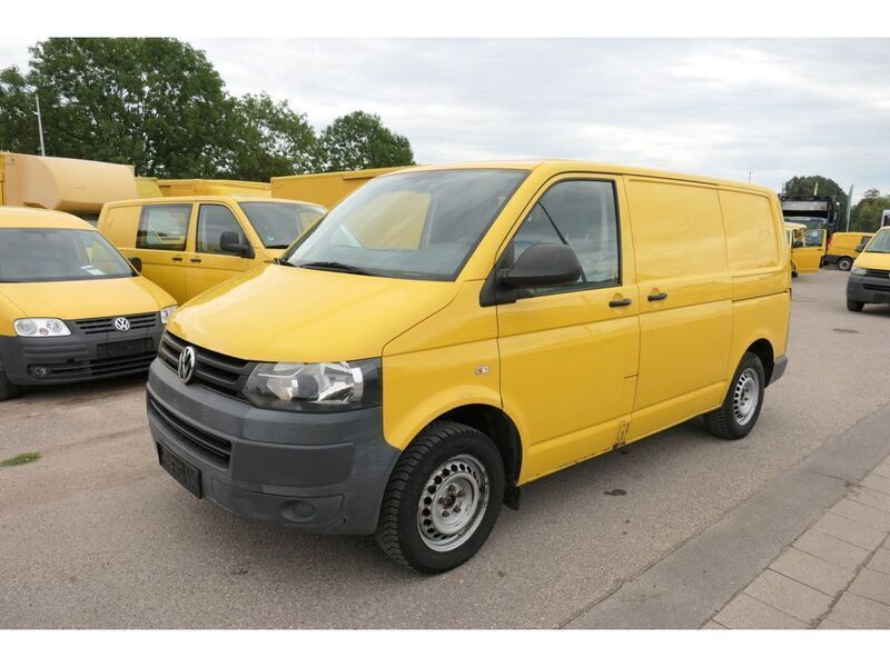 Gebraucht VW T5 84 PS (61 kW) 2011 Ginstergelb r1032 Van
