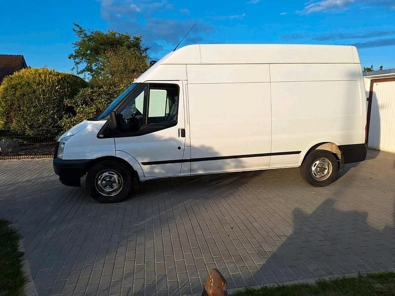 Weiß Gebraucht 2012 Ford Transit Van | 8.500 € (Etwas zu teuer) - Bild 1/4