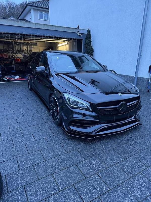 Gebraucht Mercedes CLA45 AMG AMG 381 PS (280 kW) 2017 Schwarz Coupé