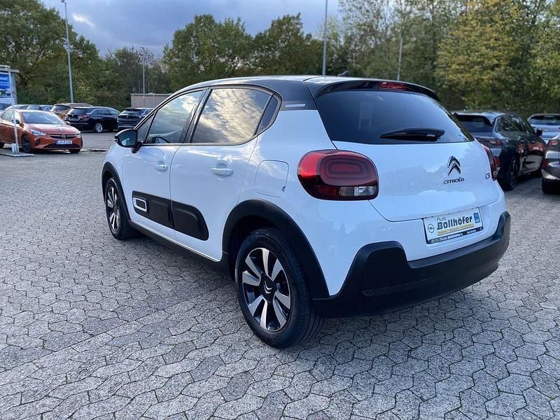 Gebraucht Citroën C3 Shine 83 PS (61 kW) 2022 Weiß Limousine