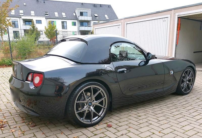 Gebraucht BMW Z4 380 PS (279 kW) 2005 Schwarz Cabrio