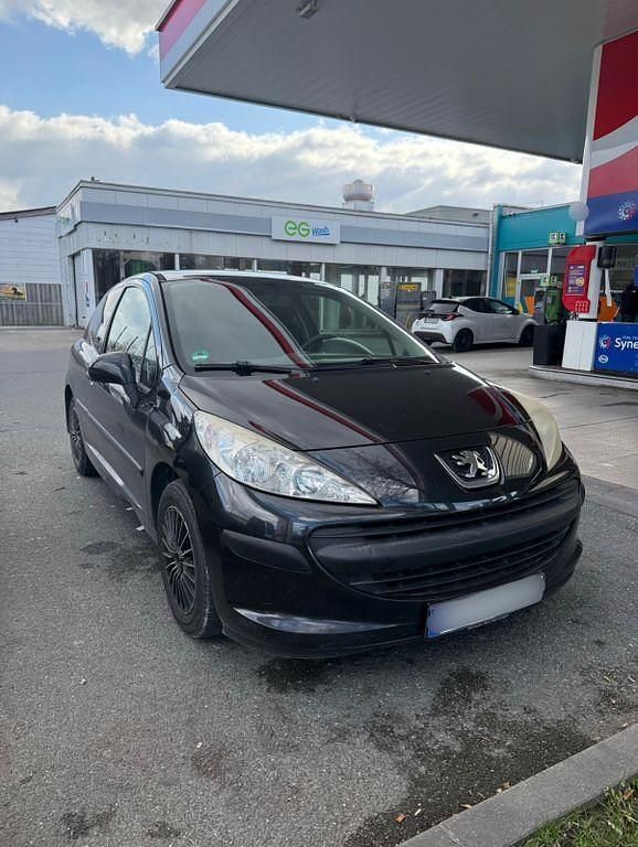 Gebraucht Peugeot 207 88 PS (64 kW) 2026 Schwarz