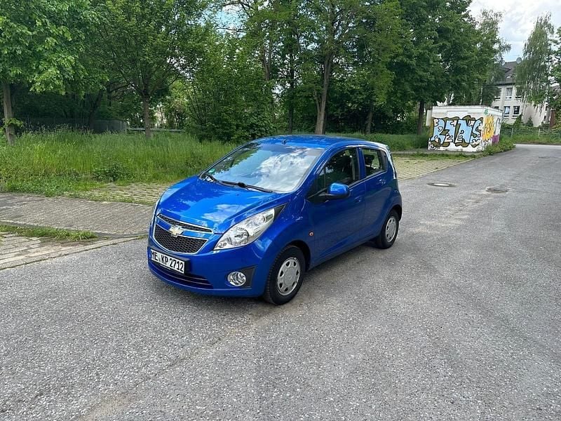 Gebraucht Chevrolet Spark 68 PS (50 kW) 2011 Blau Kleinwagen