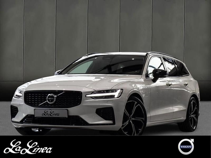 Weiss Gebraucht 2024 Volvo V60 Plus Kombi | 42.860 € (Etwas zu teuer) - Bild 1/3