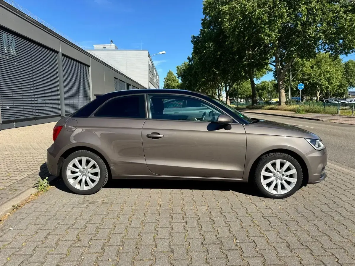 Gebraucht Audi A1 S-Line 95 PS (69 kW) 2016 Braun Kleinwagen
