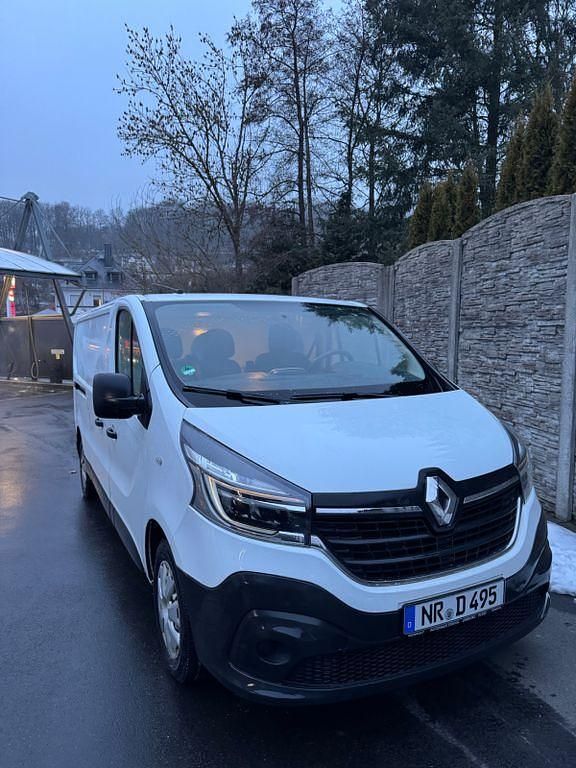 Gebraucht Renault Trafic 145 PS (106 kW) 2020 Weiß Van / Kleinbus