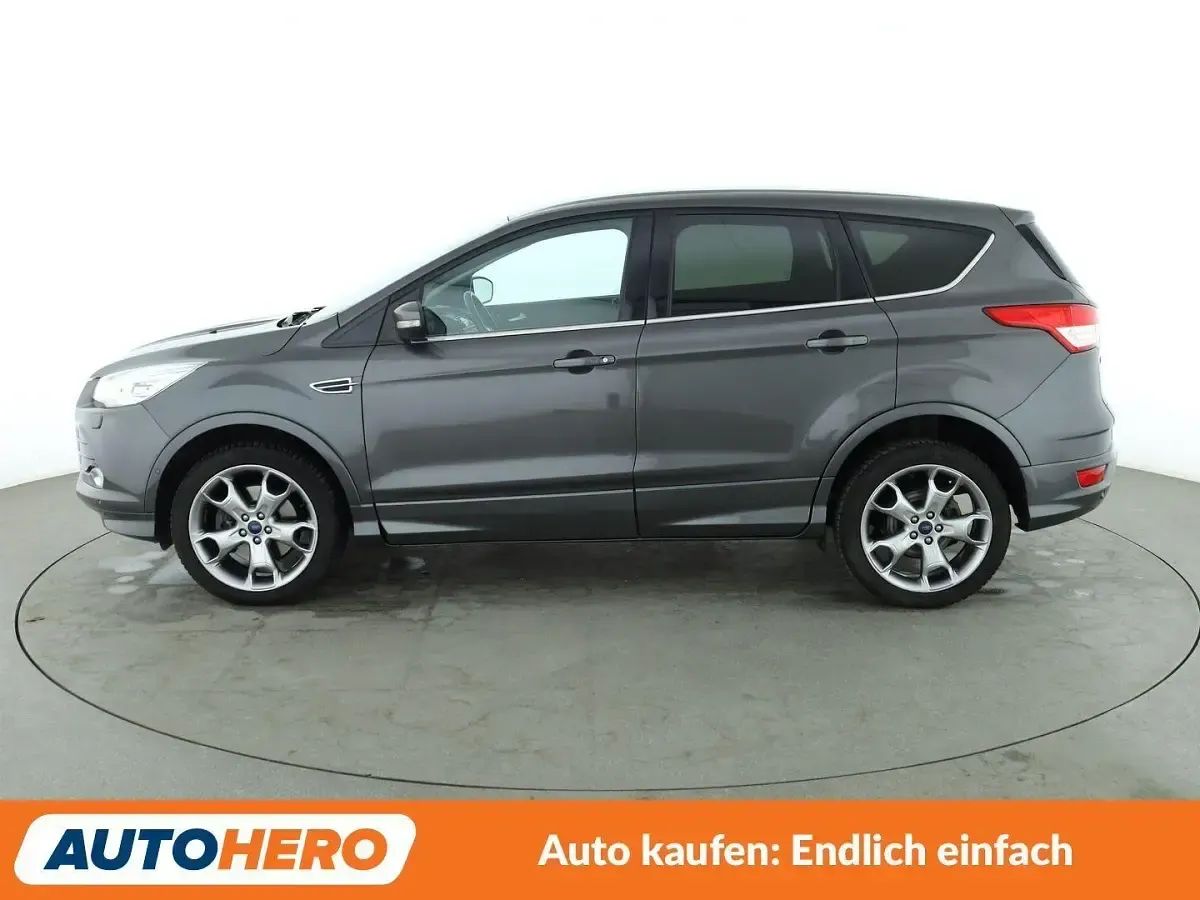 Gebraucht Ford Kuga Individual 182 PS (133 kW) 2015 Grau SUV