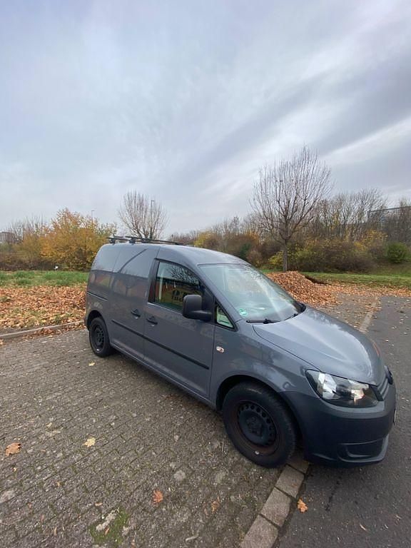 Grau Gebraucht 2014 VW Caddy Van / Kleinbus | 10.800 € (Etwas zu teuer) - Bild 1/4