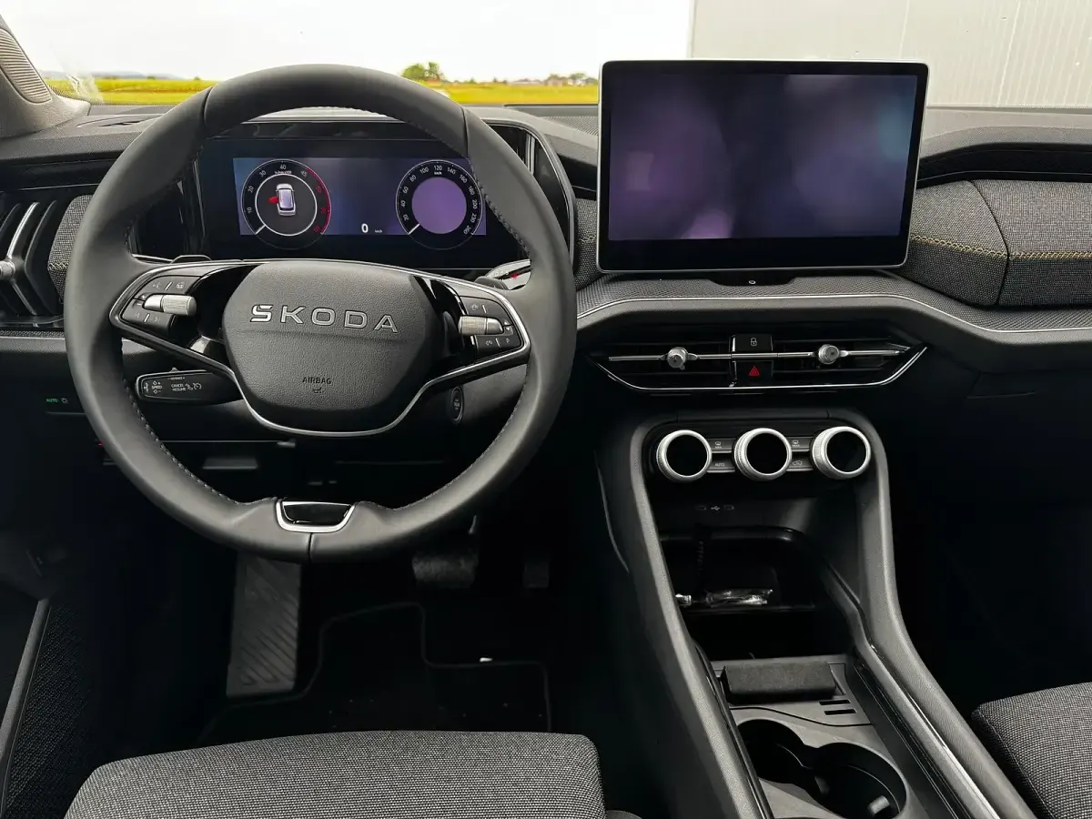 Neu Skoda Kodiaq Selection 193 PS (141 kW) 2026 Stahlgrau SUV